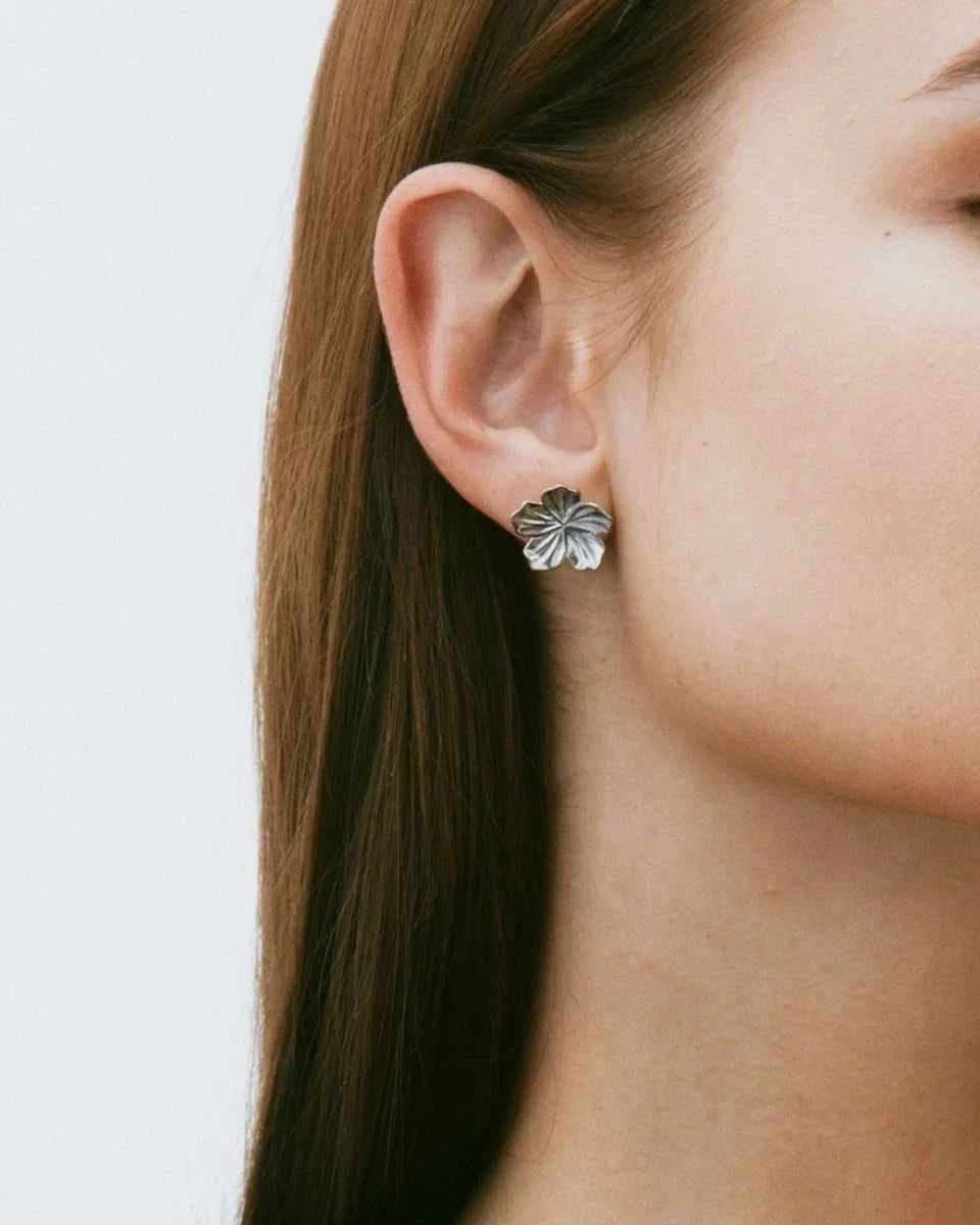 Jasmine Studs S