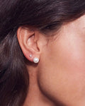 Lilian Studs L Gold