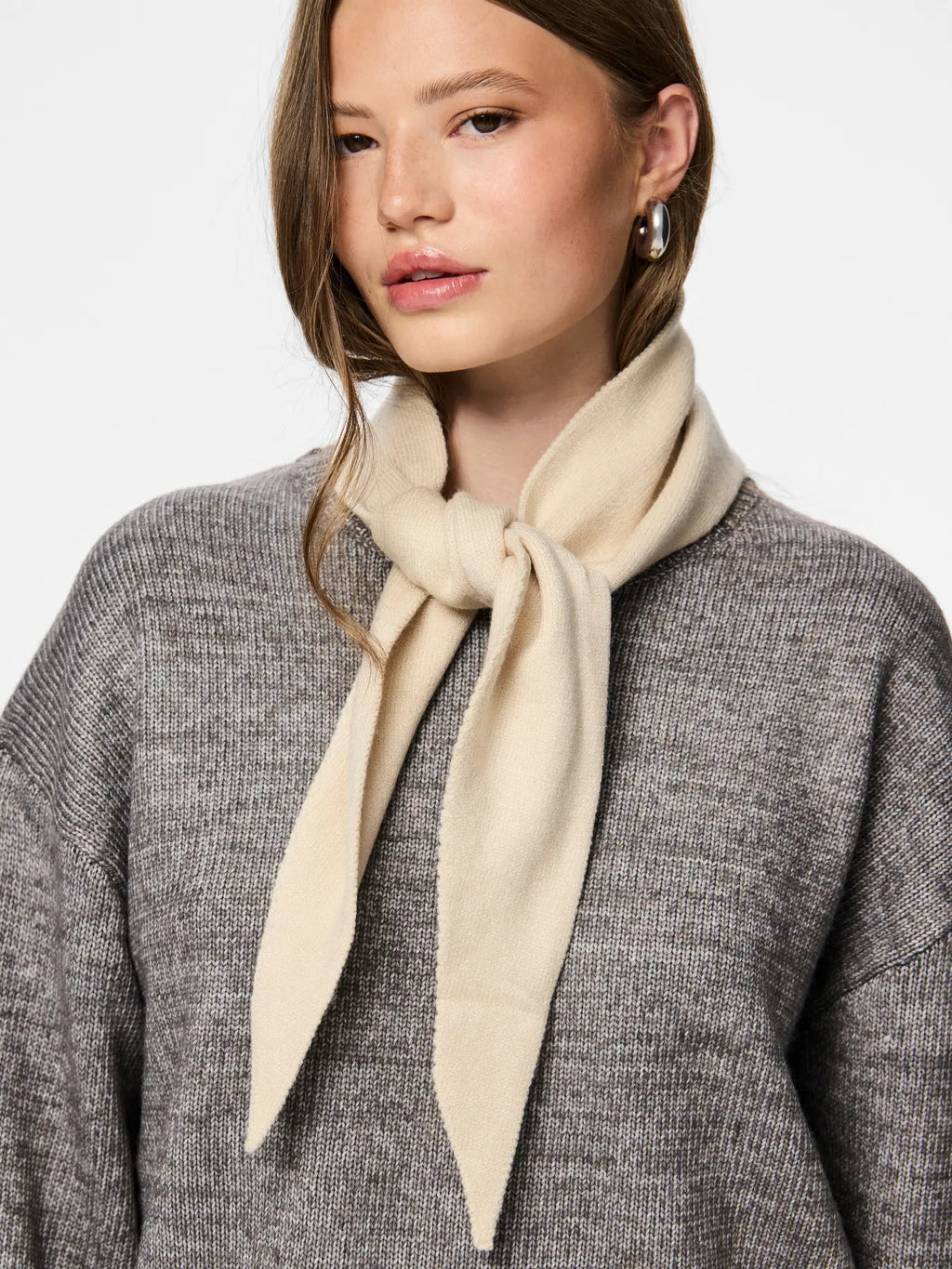 PCKOMMA TRIANGLE SCARF