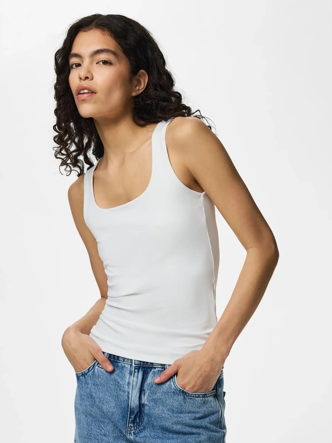PCLULA SL REVERSIBLE TANKTOP- white