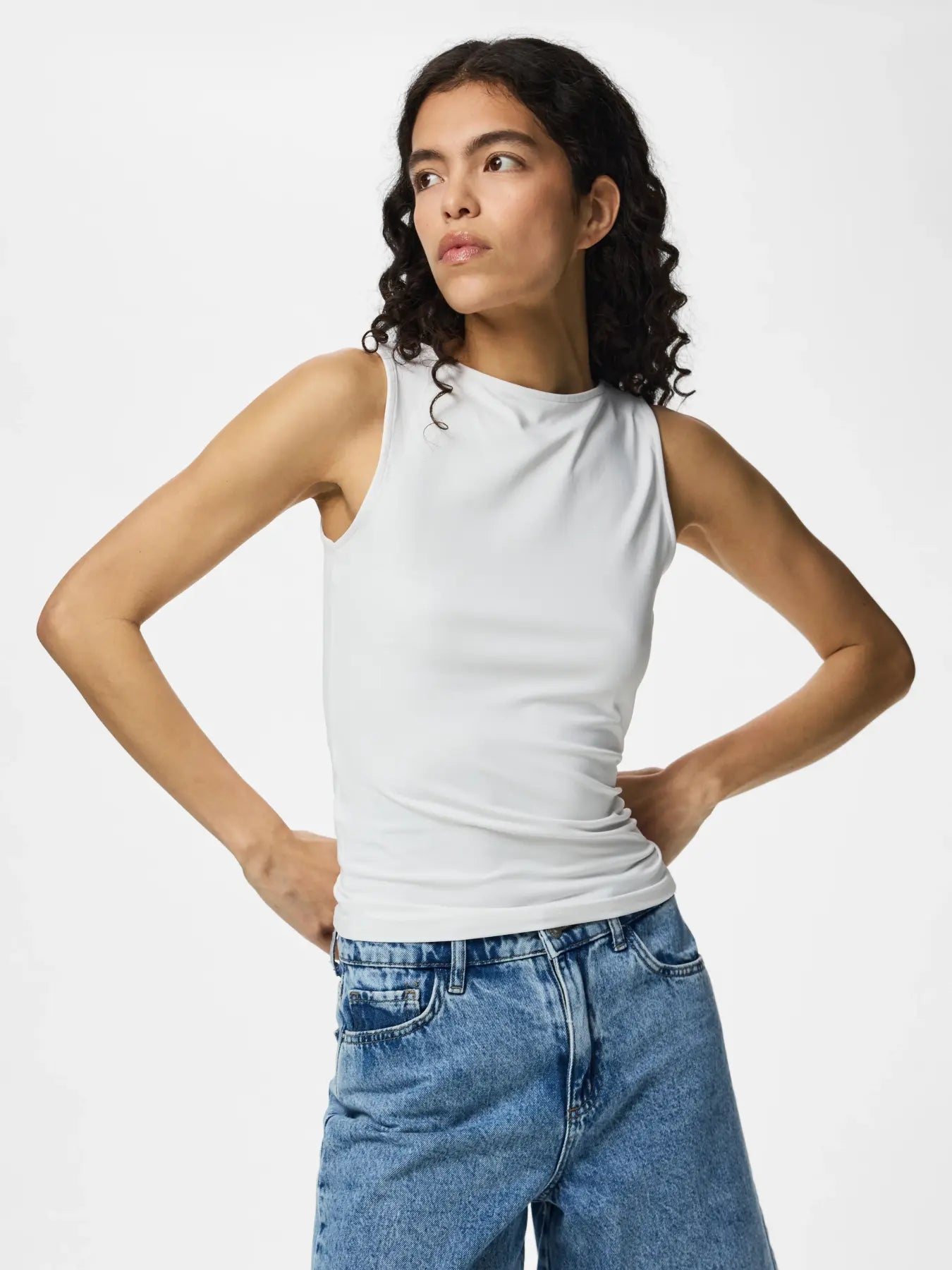 PCLULA SL REVERSIBLE TANKTOP- white