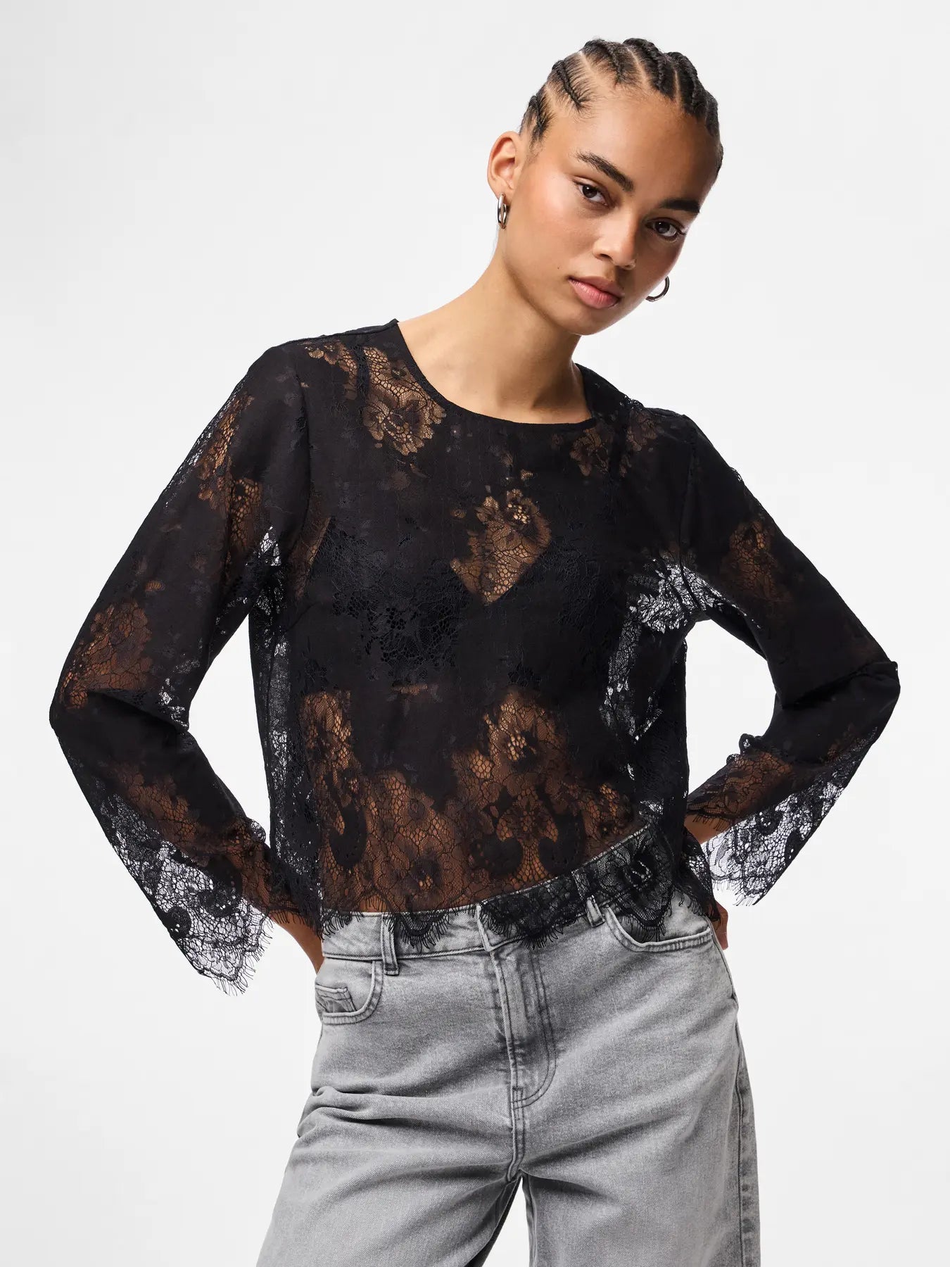 PCRINNE LS LACE TOP