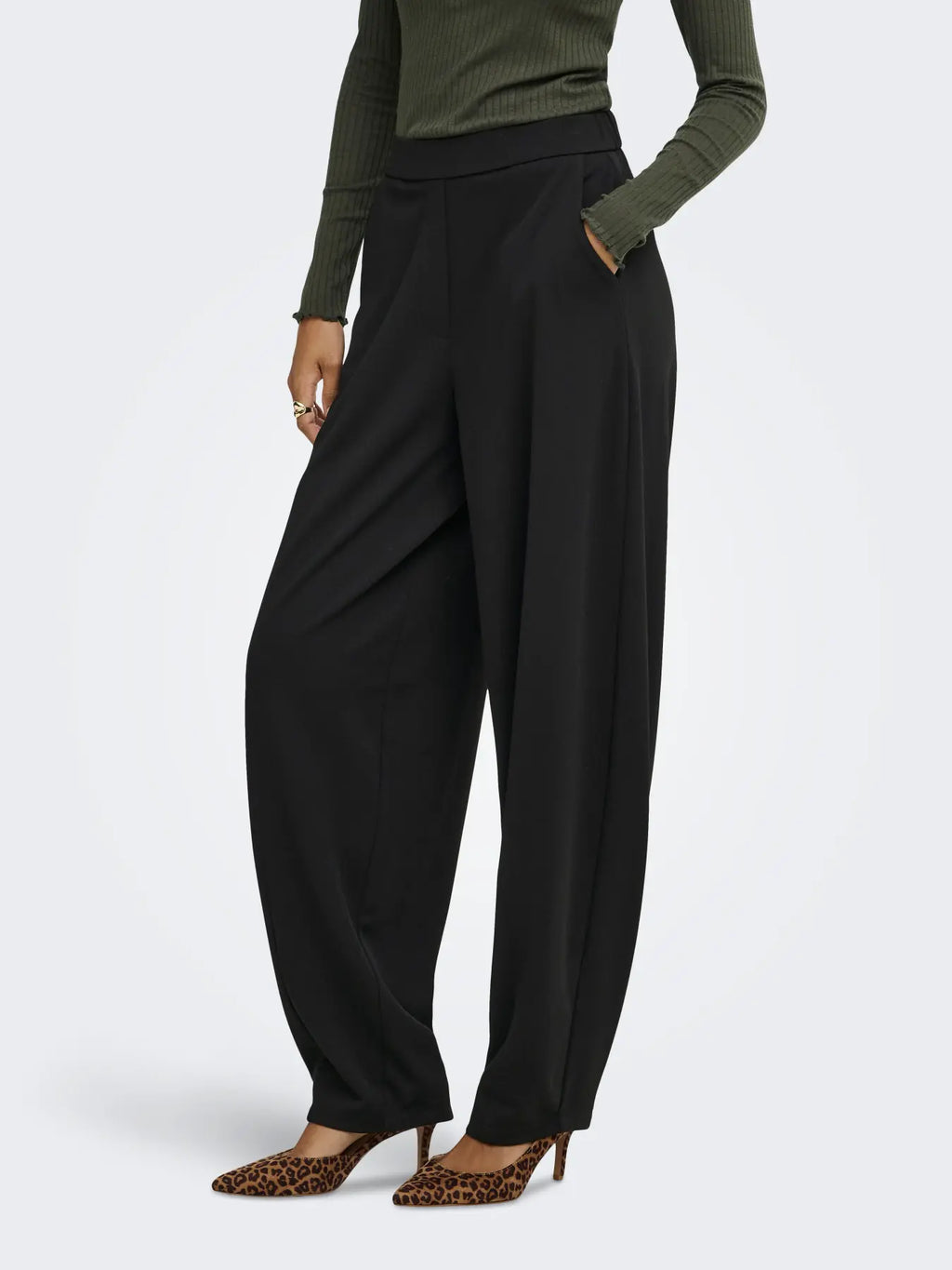 JDYGEGGO BARREL PANT BLACK