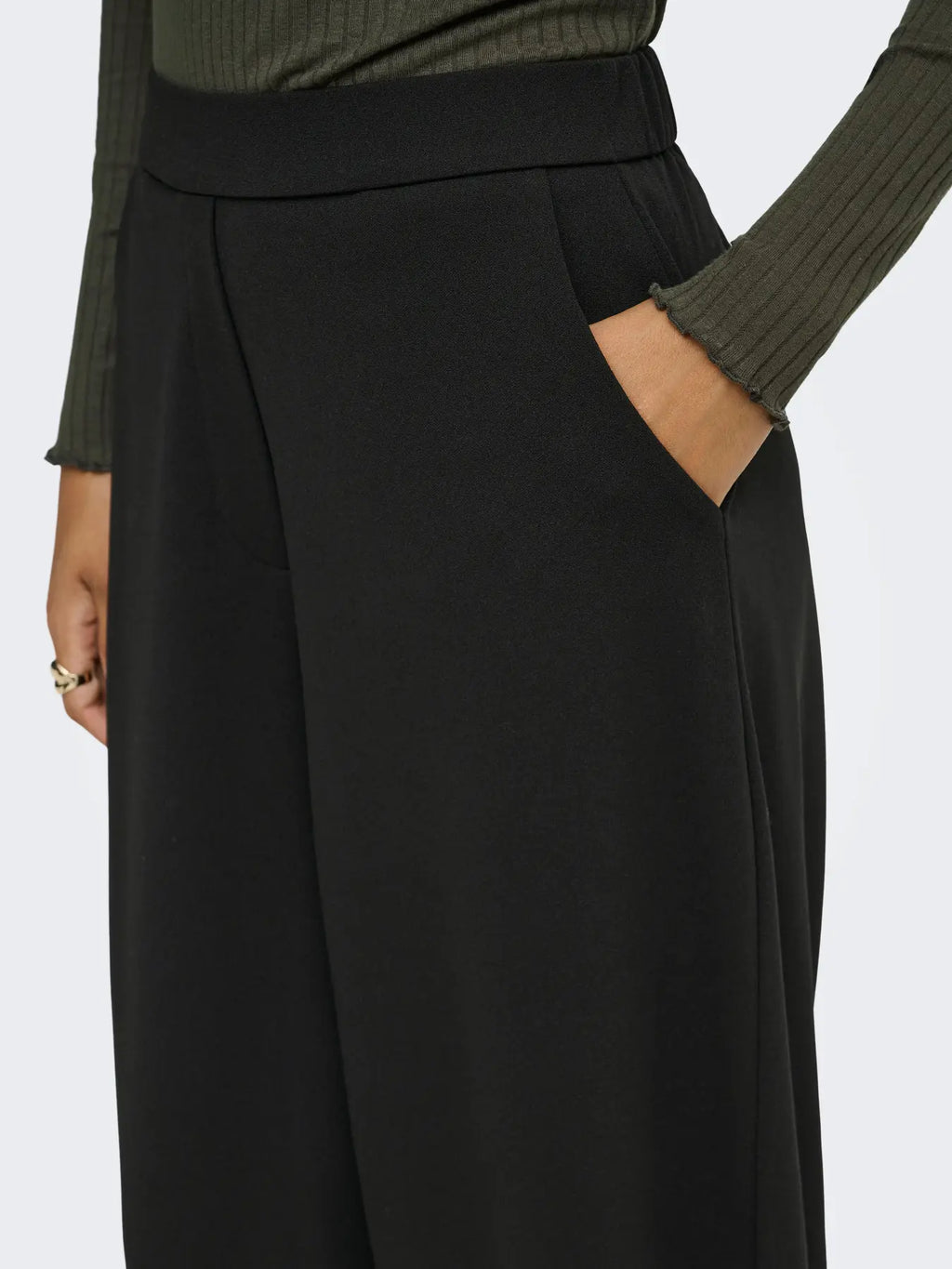 JDYGEGGO BARREL PANT BLACK
