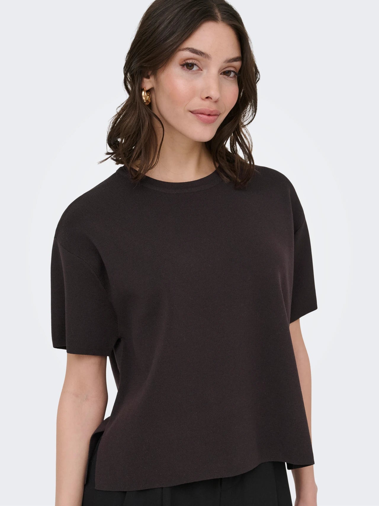 JDYASTRA S/S O-NECK SLIT TOP CHOCOLATE TORTE