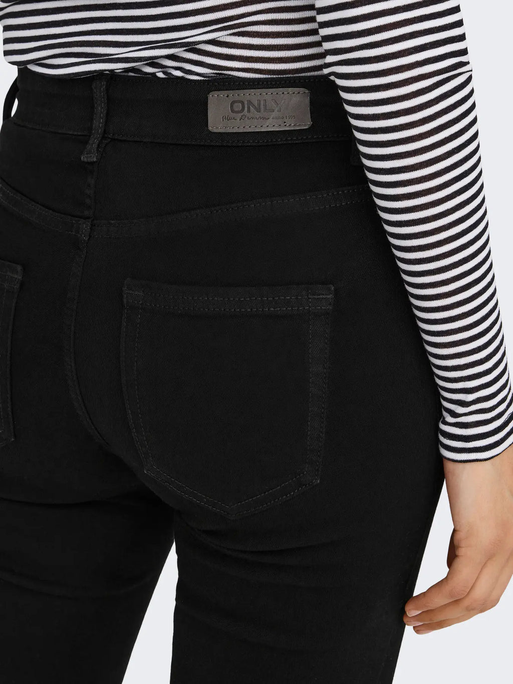 ONLBLUSH MID FLARED JEANS BLACK