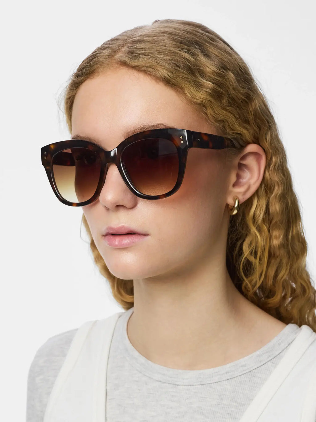 PCBELINA SUNGLASSES BLACK TURTLE